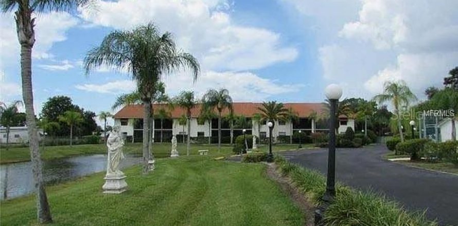 Condo in Englewood, Florida, 2 bedrooms  № 2091528