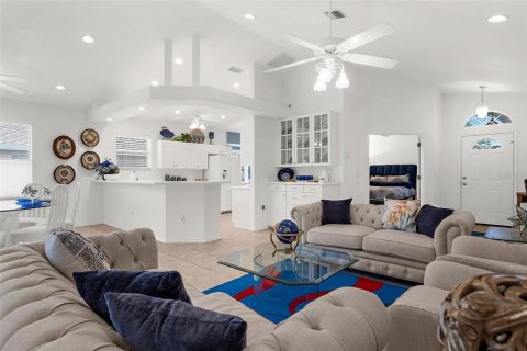 Villa ou maison à vendre à Venice, Floride: 3 chambres, 220.74 m2 № 1556398 - photo 4
