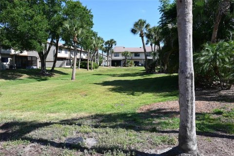 Touwnhouse à louer à Seminole, Floride: 2 chambres, 94.3 m2 № 2113817 - photo 17