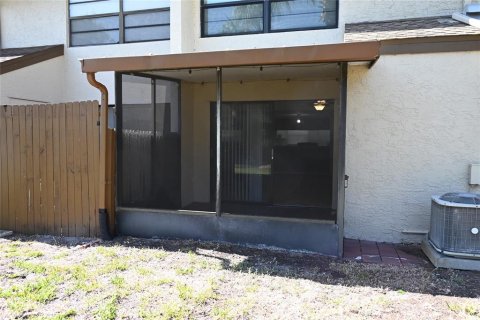 Touwnhouse à louer à Seminole, Floride: 2 chambres, 94.3 m2 № 2113817 - photo 16