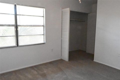 Touwnhouse à louer à Seminole, Floride: 2 chambres, 94.3 m2 № 2113817 - photo 13