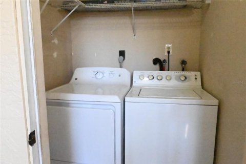 Touwnhouse à louer à Seminole, Floride: 2 chambres, 94.3 m2 № 2113817 - photo 15