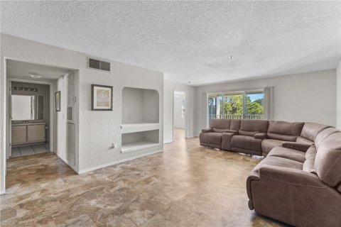 Condominio en venta en Orlando, Florida, 2 dormitorios, 107.77 m2 № 1577304 - foto 10