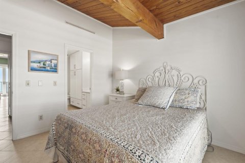 Condominio en venta en Jensen Beach, Florida, 2 dormitorios, 179.39 m2 № 2177062 - foto 20