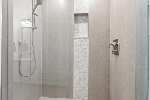 Condominio en venta en Jensen Beach, Florida, 2 dormitorios, 179.39 m2 № 2177062 - foto 23