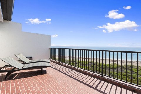 Condominio en venta en Jensen Beach, Florida, 2 dormitorios, 179.39 m2 № 2177062 - foto 30
