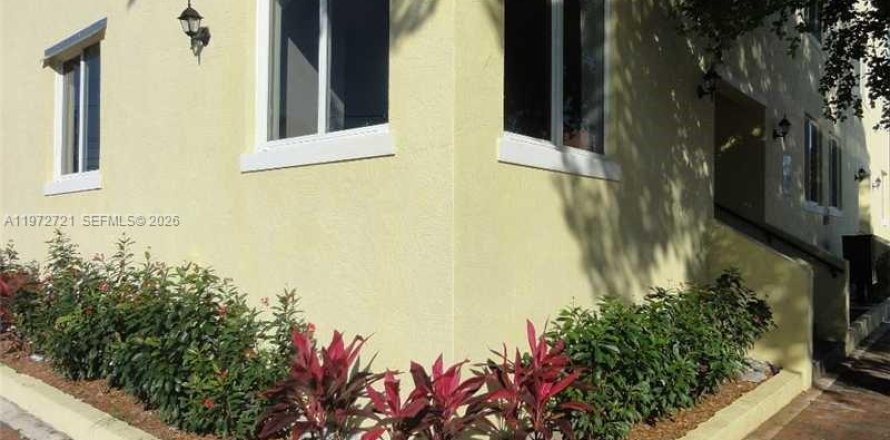 Appartement à Miami, Floride 2 chambres № 2032950