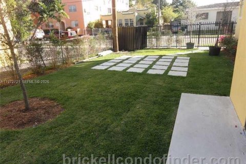 Appartement à louer à Miami, Floride: 2 chambres № 2032950 - photo 3