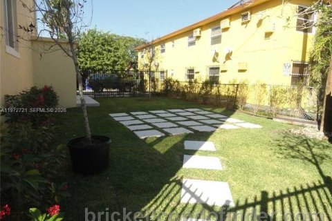 Appartement à louer à Miami, Floride: 2 chambres № 2032950 - photo 2