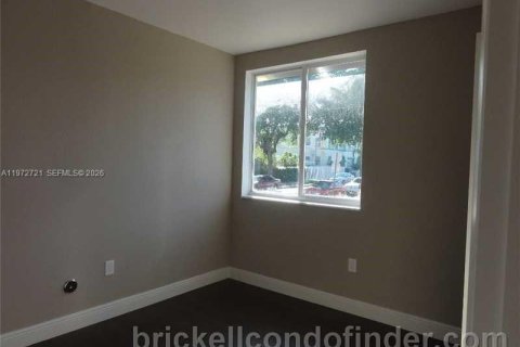 Appartement à louer à Miami, Floride: 2 chambres № 2032950 - photo 4