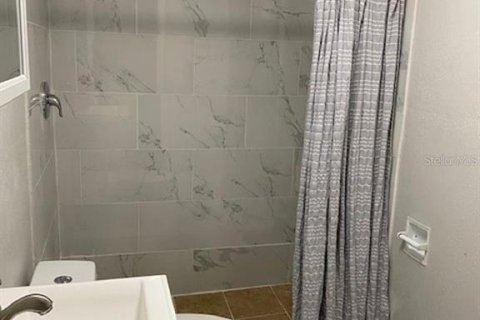 Casa en alquiler en Tampa, Florida, 1 dormitorio, 51.1 m2 № 1807442 - foto 3