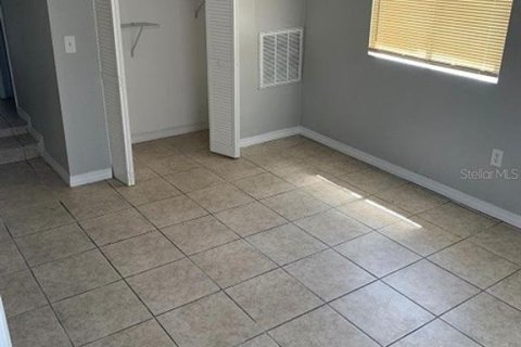 Casa en alquiler en Tampa, Florida, 1 dormitorio, 51.1 m2 № 1807442 - foto 5