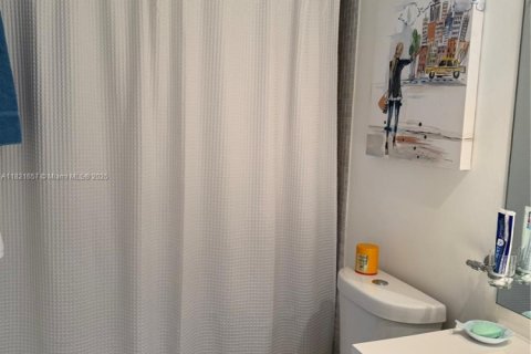 Condo in Pompano Beach, Florida, 2 bedrooms  № 1786557 - photo 28