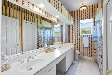 Casa en venta en Bradenton, Florida, 3 dormitorios, 304.07 m2 № 2384098 - foto 24
