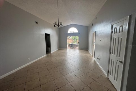 Casa en venta en Kissimmee, Florida, 4 dormitorios, 163.14 m2 № 2228029 - foto 22