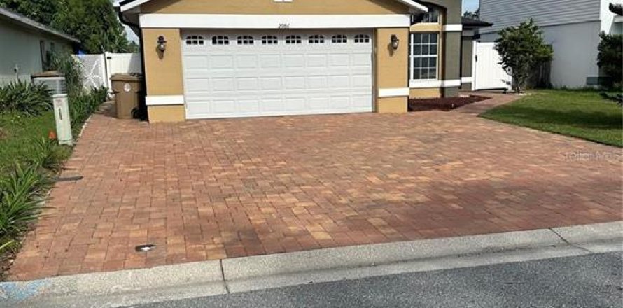 Casa en Kissimmee, Florida 4 dormitorios, 163.14 m2 № 2228029