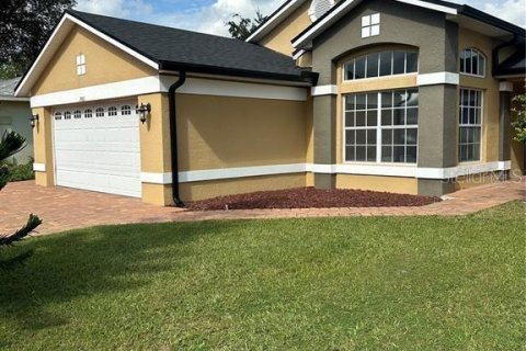 Casa en venta en Kissimmee, Florida, 4 dormitorios, 163.14 m2 № 2228029 - foto 2