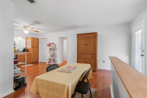 House in Inglis, Florida 4 bedrooms, 257.9 sq.m. № 1918778 - photo 27
