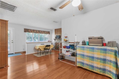 House in Inglis, Florida 4 bedrooms, 257.9 sq.m. № 1918778 - photo 28