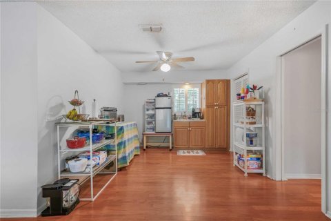 House in Inglis, Florida 4 bedrooms, 257.9 sq.m. № 1918778 - photo 6