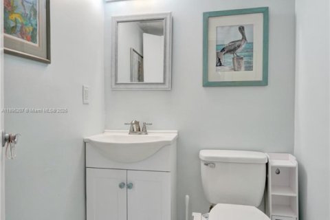Condominio en venta en Hollywood, Florida, 1 dormitorio, 94.85 m2 № 1948275 - foto 30