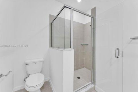 Снять в аренду таунхаус в Хомстед, Флорида 4 спальни, № 1946645 - фото 16