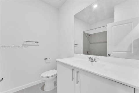 Снять в аренду таунхаус в Хомстед, Флорида 4 спальни, № 1946645 - фото 24