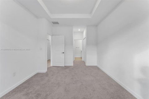 Снять в аренду таунхаус в Хомстед, Флорида 4 спальни, № 1946645 - фото 19