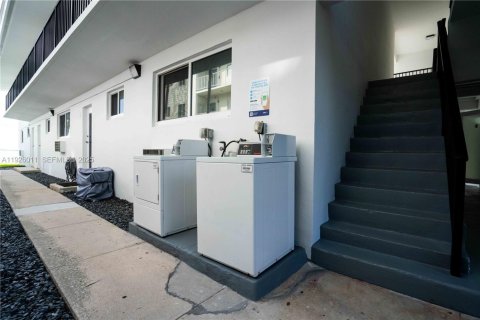 Appartement à louer à North Bay Village, Floride: 3 chambres, 120.77 m2 № 1984334 - photo 25