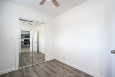 Appartement à louer à North Bay Village, Floride: 3 chambres, 120.77 m2 № 1984334 - photo 8