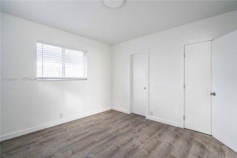 Appartement à louer à North Bay Village, Floride: 3 chambres, 120.77 m2 № 1984334 - photo 23