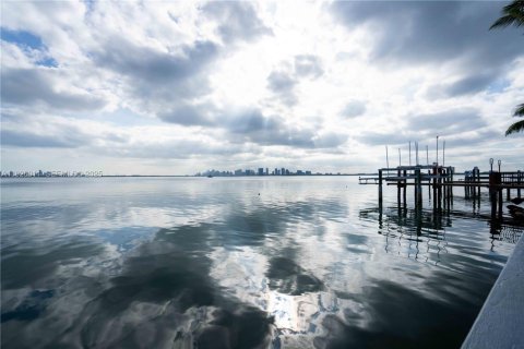 Appartement à louer à North Bay Village, Floride: 3 chambres, 120.77 m2 № 1984334 - photo 27