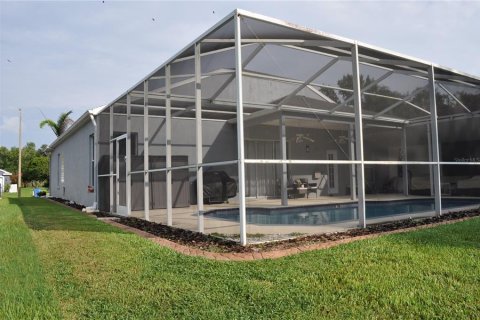 House in Wesley Chapel, Florida 3 bedrooms, 191.94 sq.m. № 2267205 - photo 5