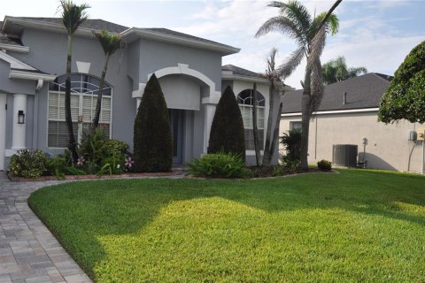 Villa ou maison à Wesley Chapel, Floride 3 chambres, 191.94 m2 № 2267205