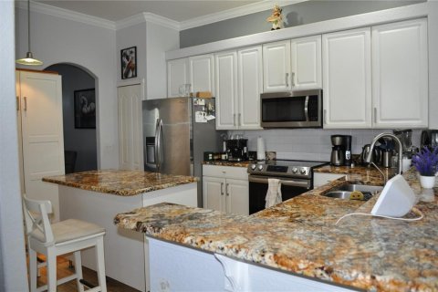 House in Wesley Chapel, Florida 3 bedrooms, 191.94 sq.m. № 2267205 - photo 10