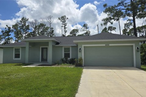 Villa ou maison à Port Charlotte, Floride 3 chambres, 152.36 m2 № 2391635