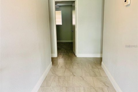 Villa ou maison à louer à Babson Park, Floride: 5 chambres, 103.86 m2 № 2213603 - photo 17