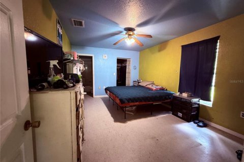 House in Okeechobee, Florida 3 bedrooms, 111.48 sq.m. № 2296342 - photo 24