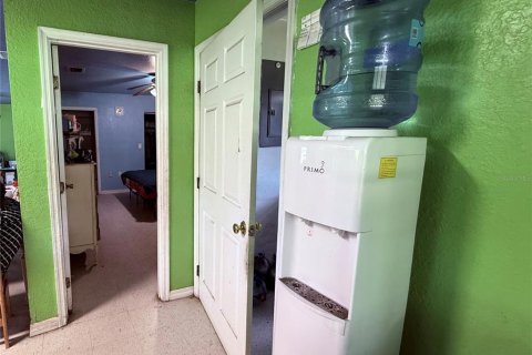 House in Okeechobee, Florida 3 bedrooms, 111.48 sq.m. № 2296342 - photo 22
