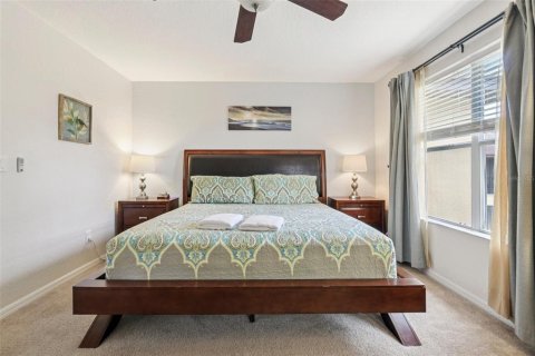 Townhouse in Davenport, Florida 3 bedrooms, 138.61 sq.m. № 1842243 - photo 23