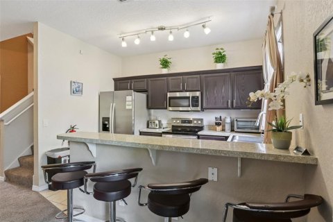 Townhouse in Davenport, Florida 3 bedrooms, 138.61 sq.m. № 1842243 - photo 8