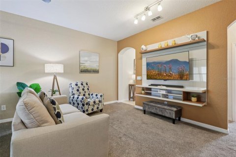 Townhouse in Davenport, Florida 3 bedrooms, 138.61 sq.m. № 1842243 - photo 4