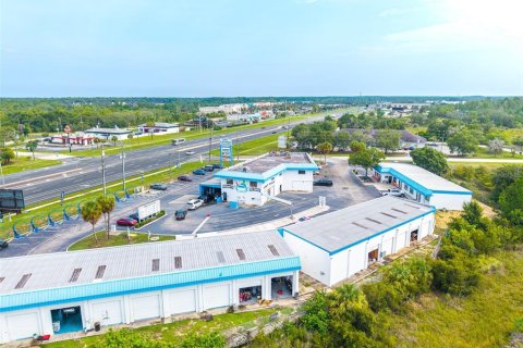 Immobilier commercial à vendre à Spring Hill, Floride: 2064.01 m2 № 2227117 - photo 13