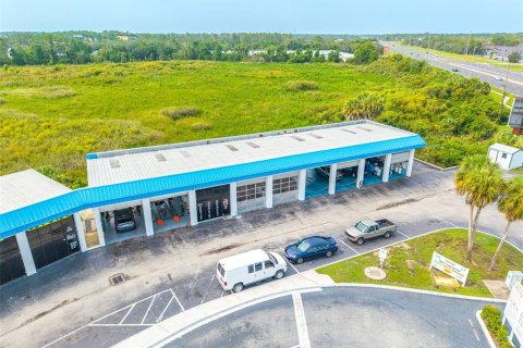 Immobilier commercial à vendre à Spring Hill, Floride: 2064.01 m2 № 2227117 - photo 22