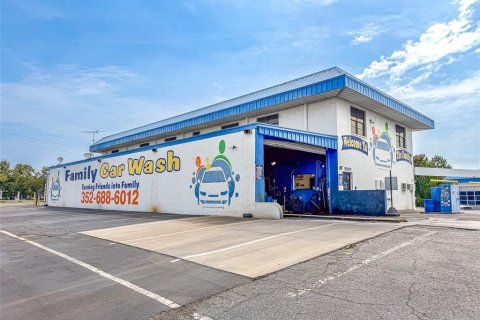 Immobilier commercial à vendre à Spring Hill, Floride: 2064.01 m2 № 2227117 - photo 4