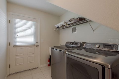 Adosado en venta en Tampa, Florida, 2 dormitorios, 135.82 m2 № 1847090 - foto 27