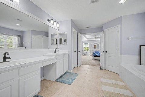 Villa ou maison à vendre à Lutz, Floride: 4 chambres, 274.06 m2 № 2431869 - photo 29