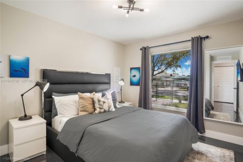 Villa ou maison à louer à Miami, Floride: 5 chambres, 161.65 m2 № 2000573 - photo 17