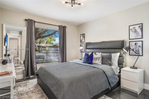 Villa ou maison à louer à Miami, Floride: 5 chambres, 161.65 m2 № 2000573 - photo 10