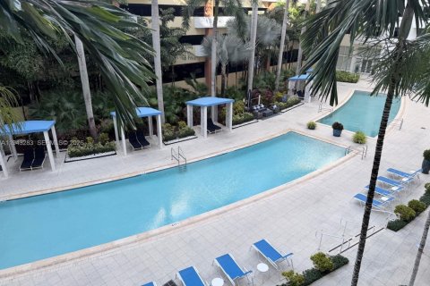 Copropriété à vendre à Aventura, Floride: 2 chambres, 100.06 m2 № 1999629 - photo 18